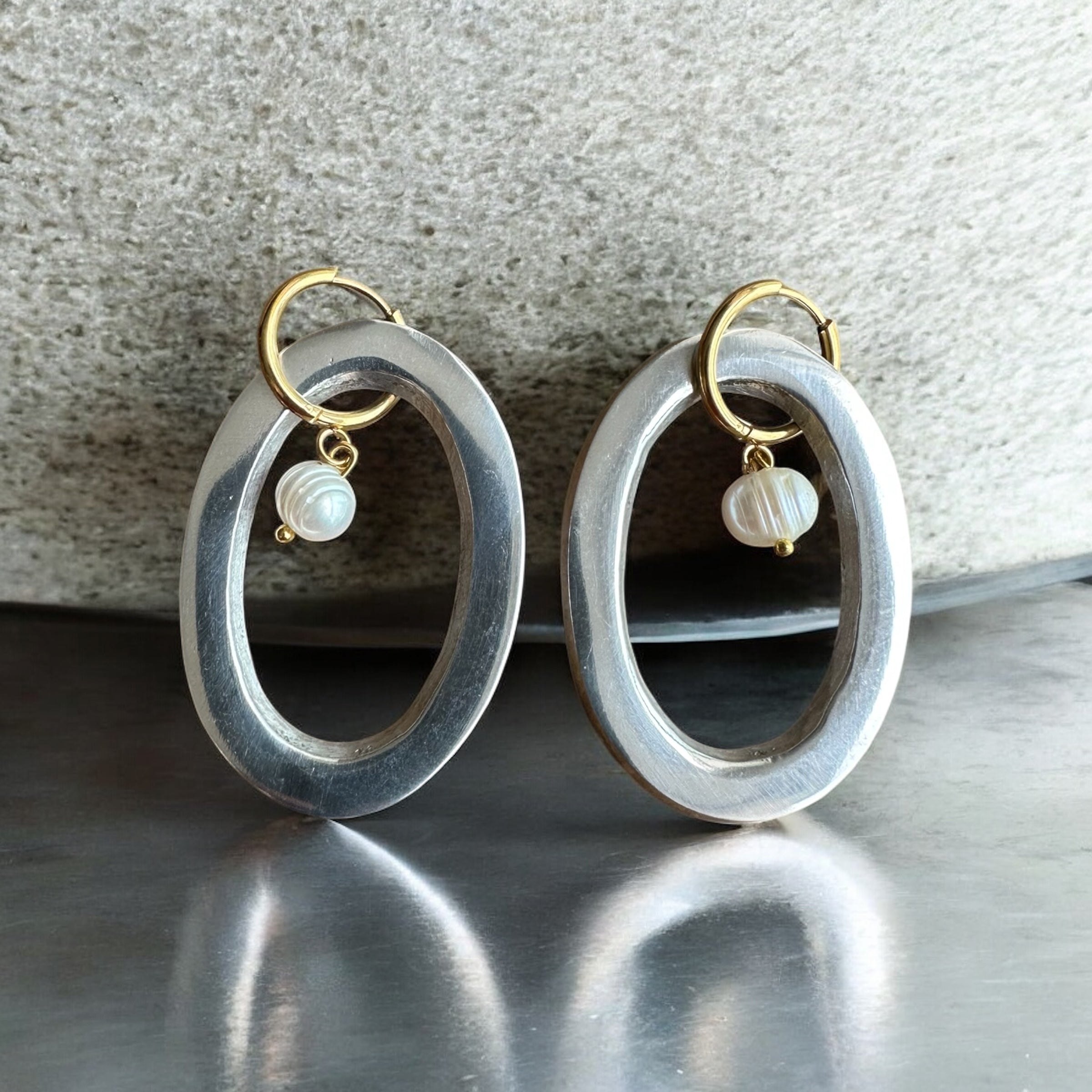 Brinco Oval