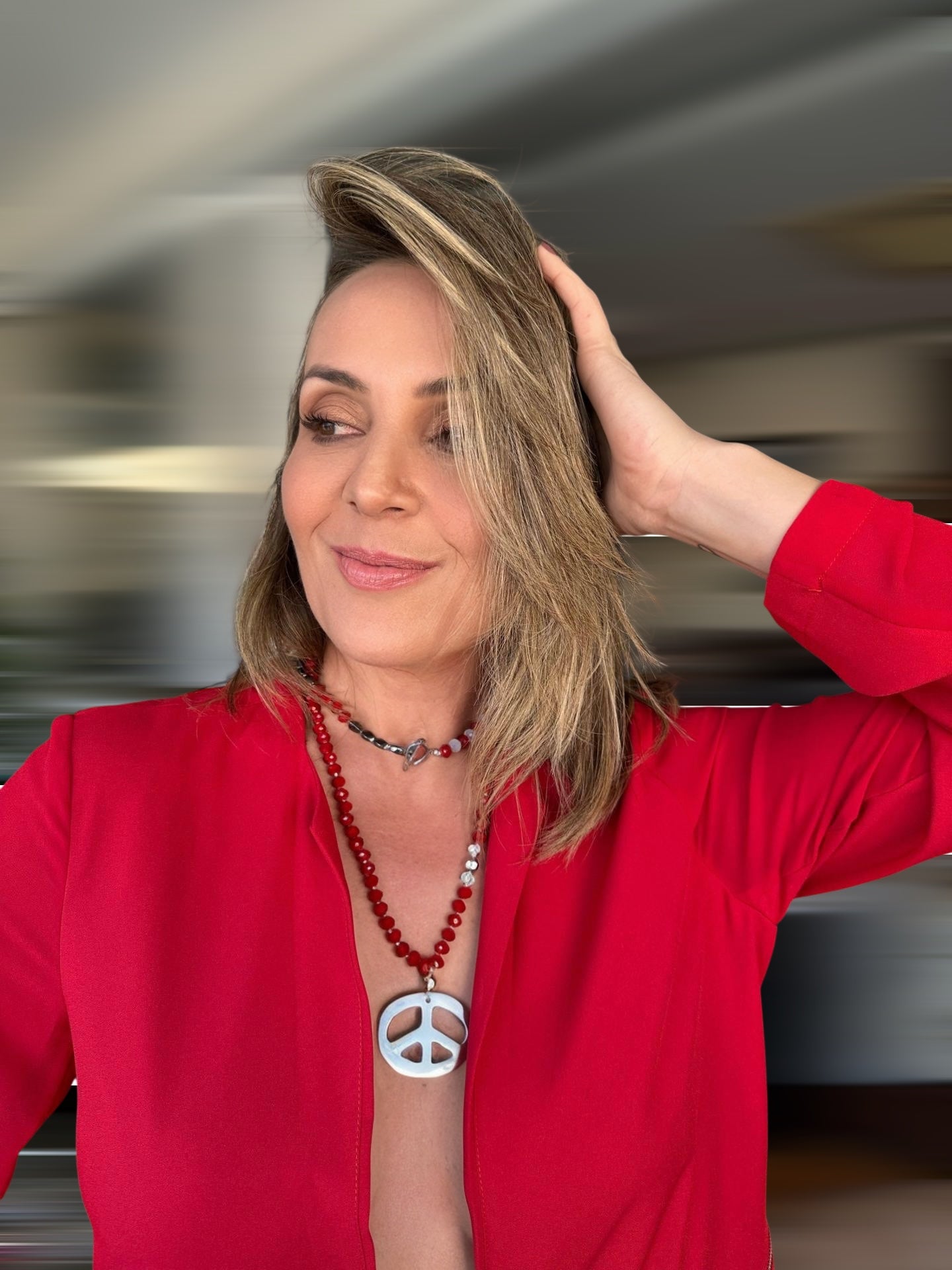 Colar Paz Vermelho Longo