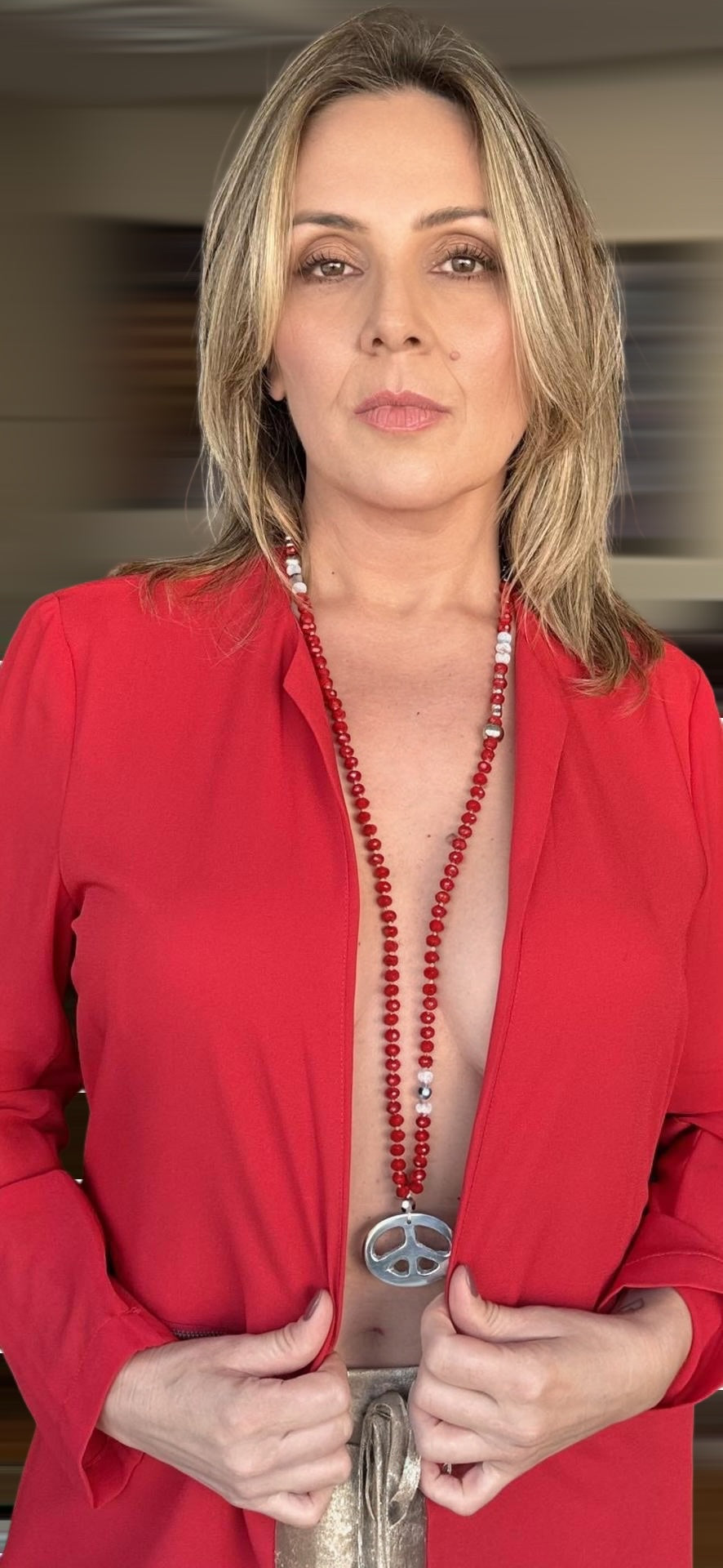 Colar Paz Vermelho Longo