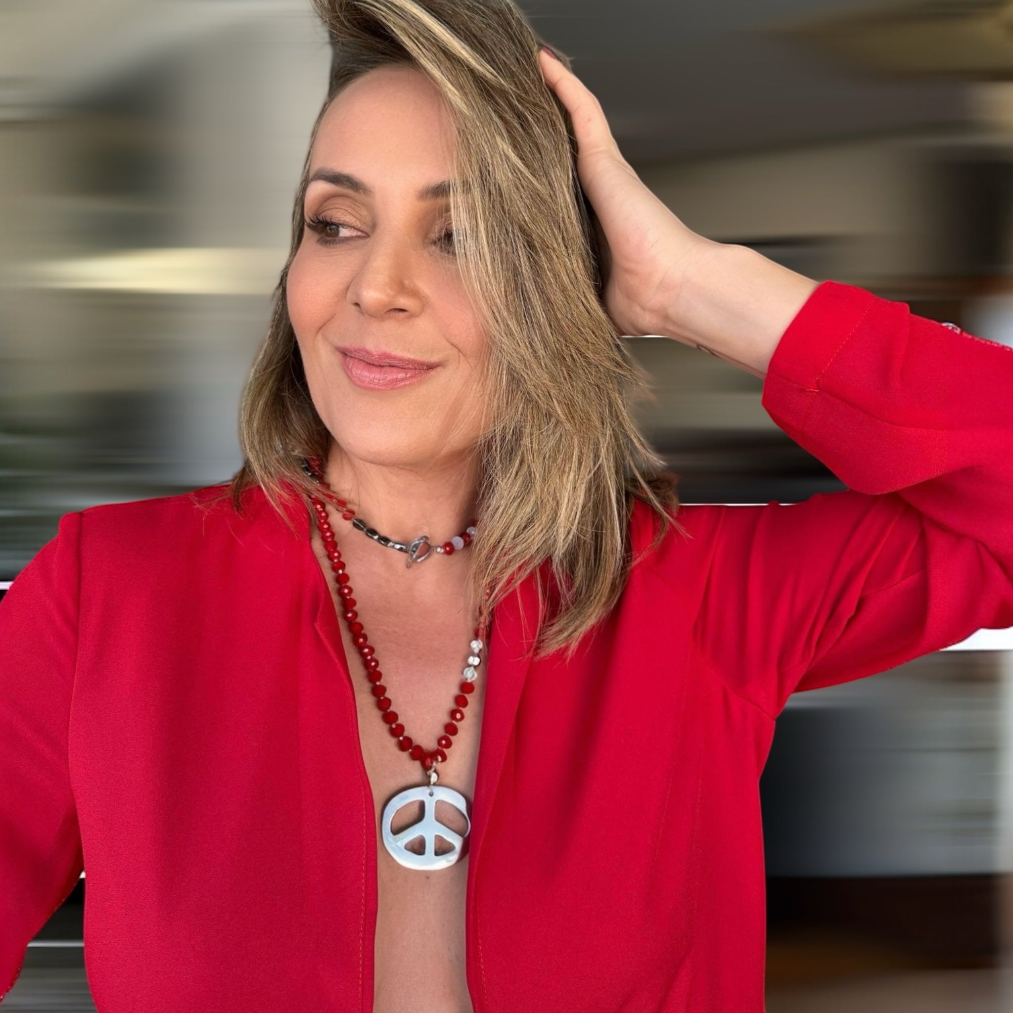 Colar Paz Vermelho Longo