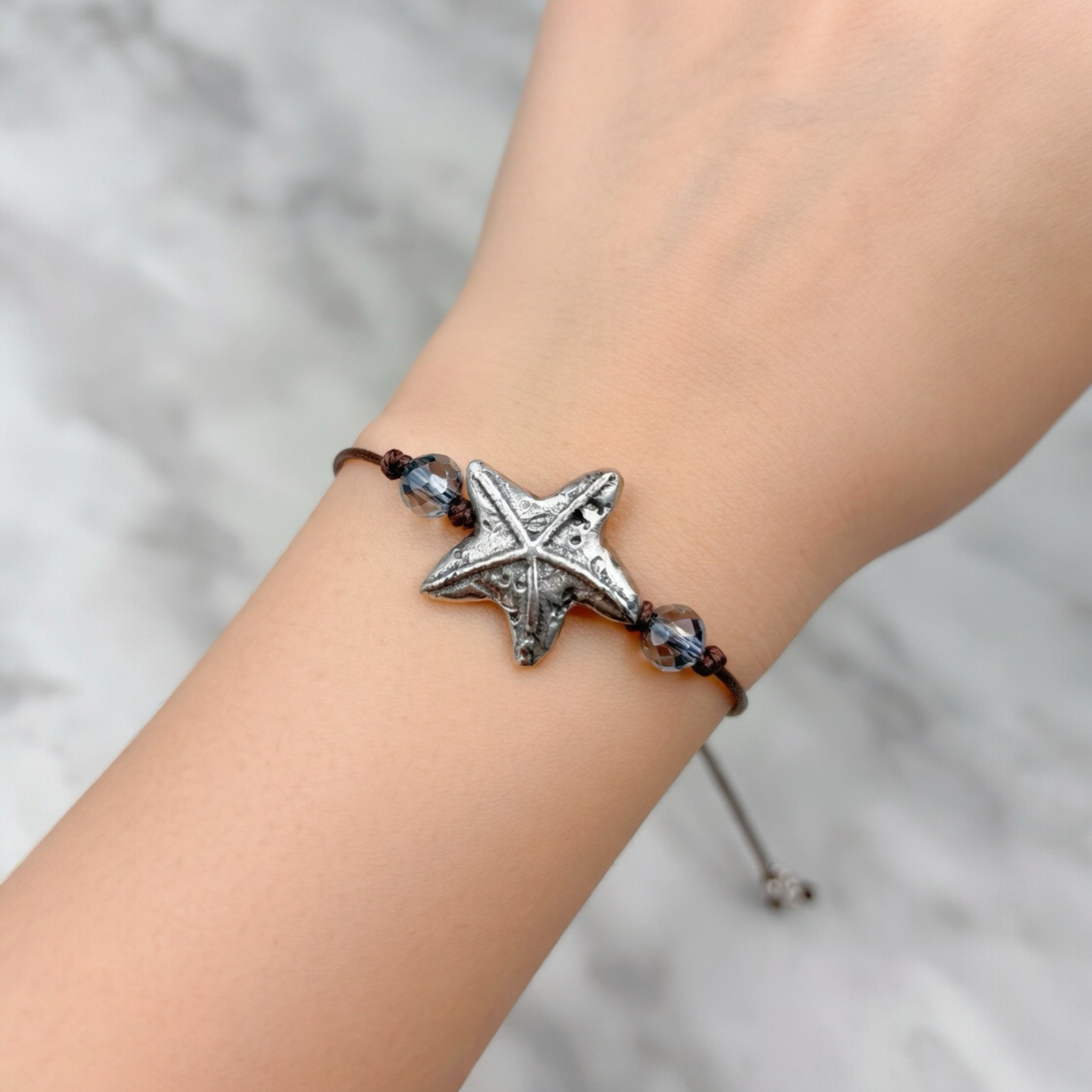 Choker Lu